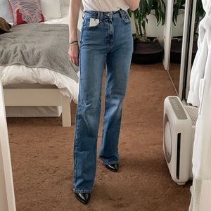 Zara high-waisted full leg jeans SZ 2 in dark blue